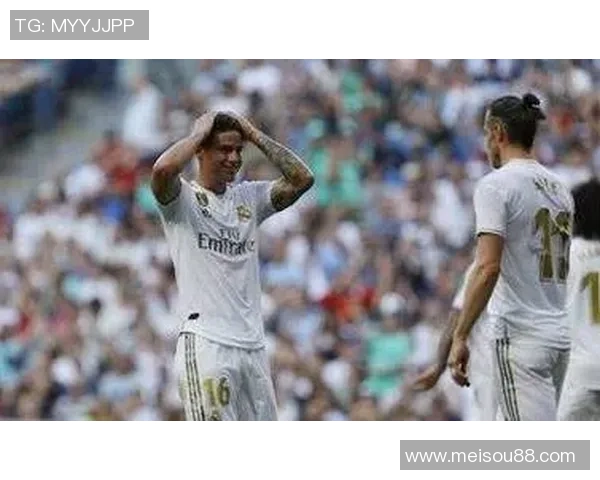 世界杯精彩对决本菲卡与里昂战成平局神扑与十大进球引发全场狂欢