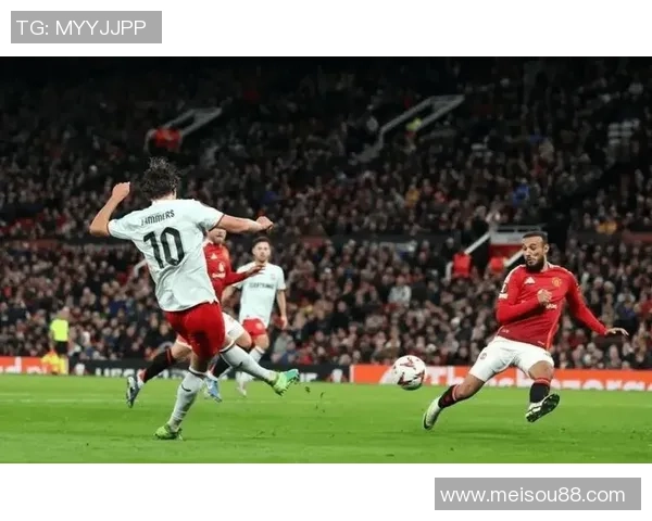 意甲惊天冷门波尔图逆转曼联引发转会风波全场沸腾