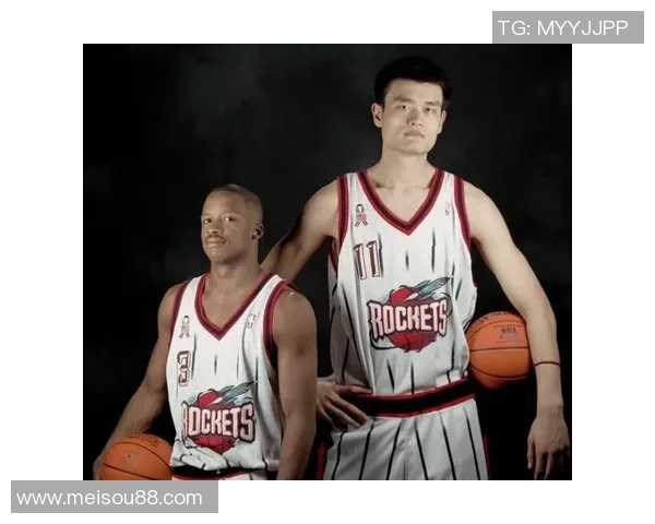 姚明篮球名片背后的传奇故事与影响力解析