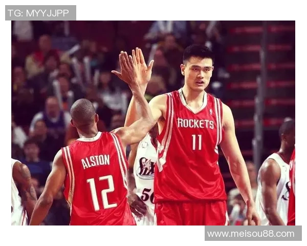 姚明盛赞艾佛森的篮球才华与拼搏精神引发广泛关注