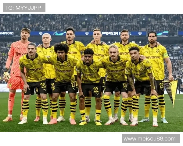 欧冠激战：多特蒙德逆转巴萨全场沸腾精彩集锦回顾