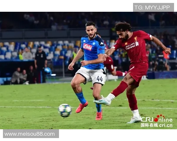 那不勒斯狂胜利物浦6比2神奇扑救点燃全场激情